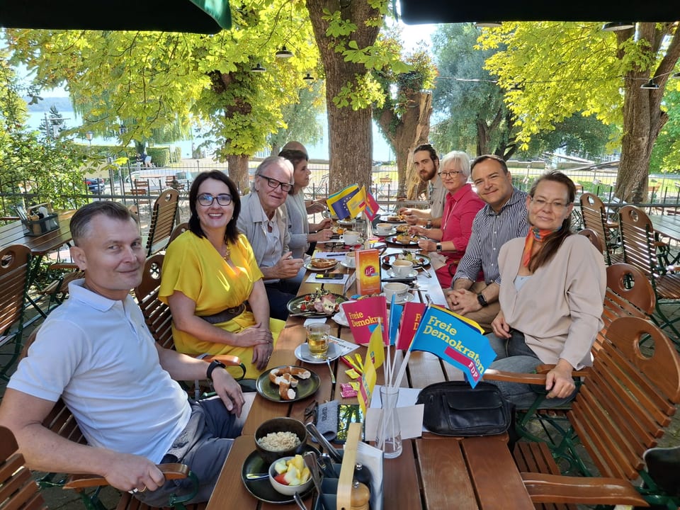 Ein Vormittag mit dem Landrat: Thomas Eichinger beim Politischen Frühstück in Schondorf